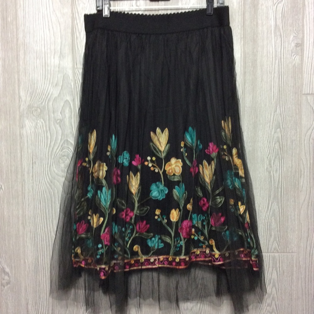 Floral Embroidered Black Skirt